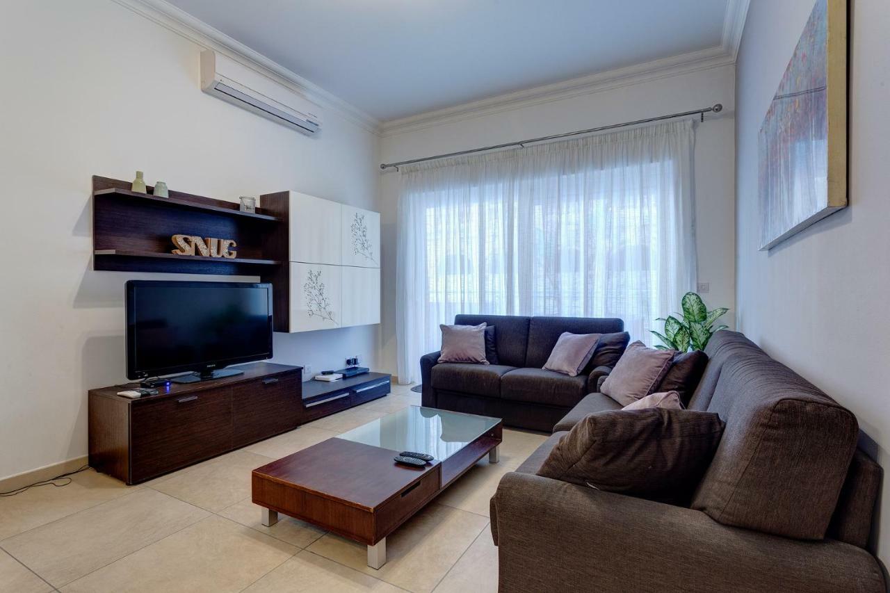 Gorgeous Apartment With Terrace In Fort Cambridge, Pool سليمة المظهر الخارجي الصورة