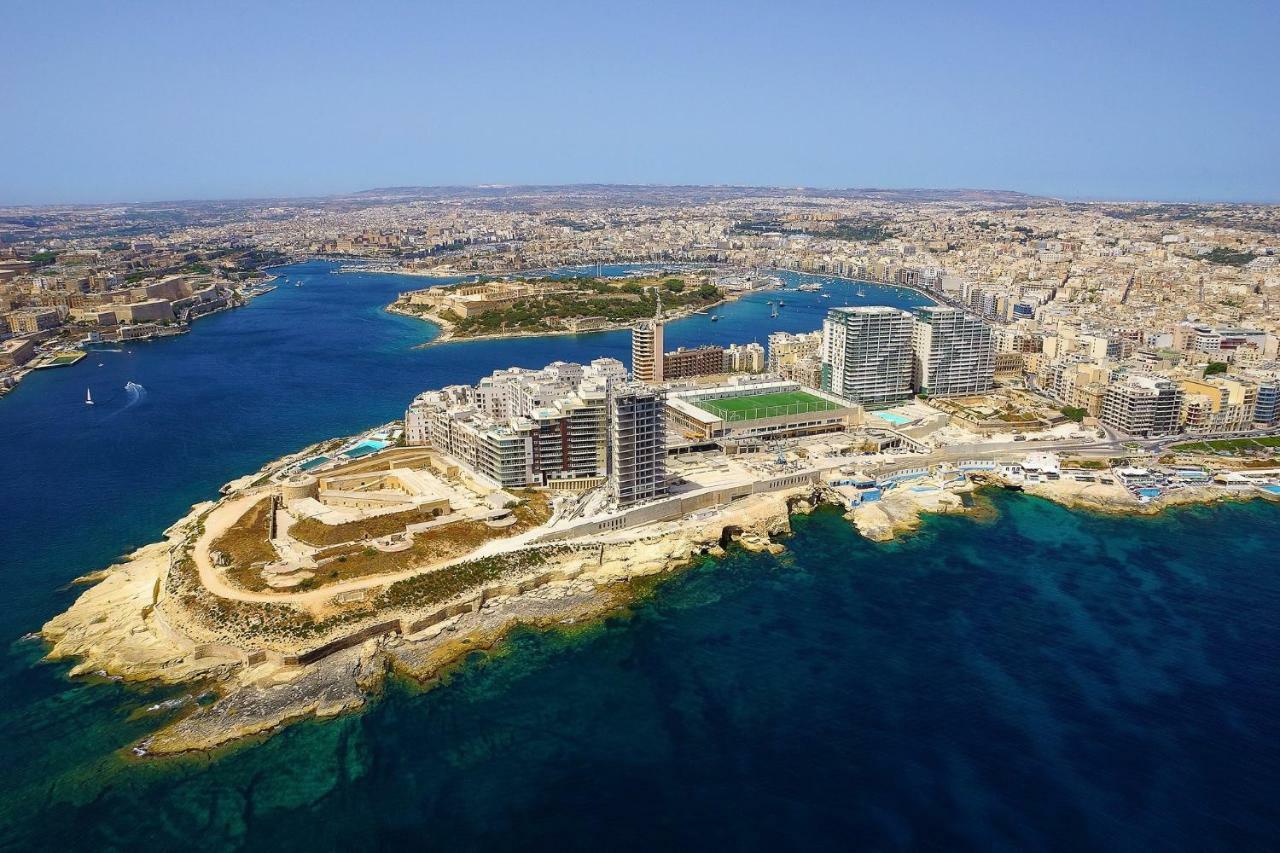 Gorgeous Apartment With Terrace In Fort Cambridge, Pool سليمة المظهر الخارجي الصورة